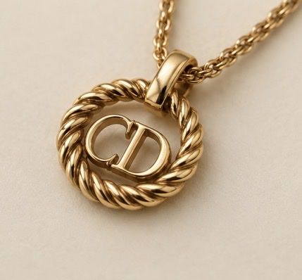 Dior Catenine: Christian Dior Halskette – Usato da Uster venduto da lai_r6cy 1