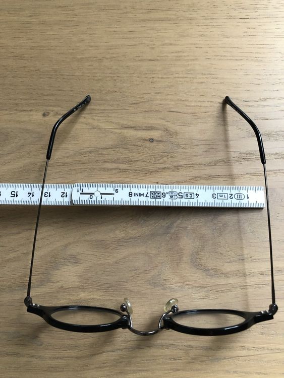 Brille Mit Fensterglas Dm