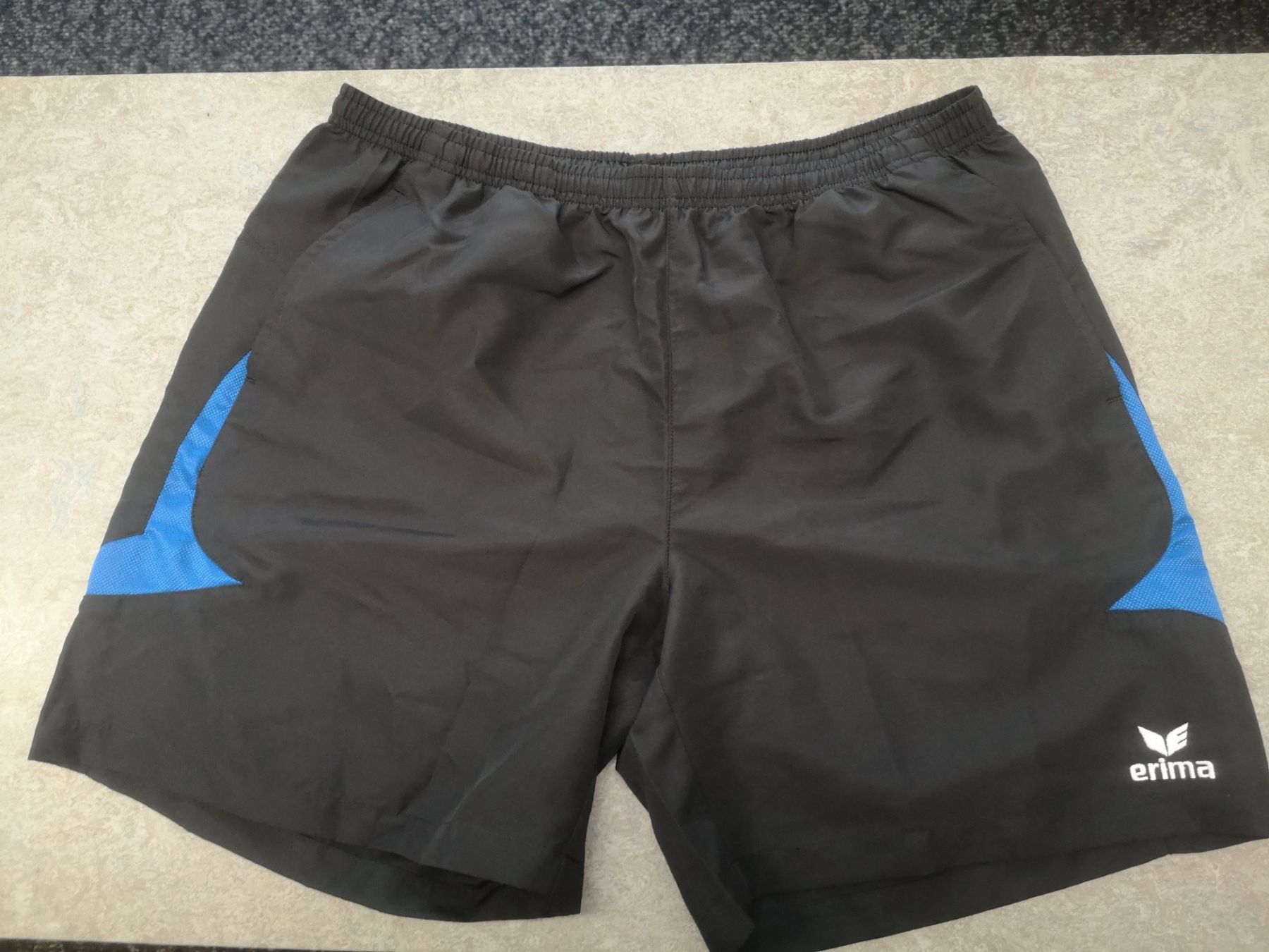 Erima Pantaloni: Shorts Erima – Nuovo e nell'imballaggio originale da Lostorf venduto da rubileo