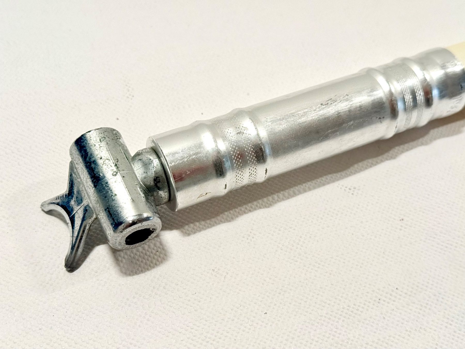 Pezzi di ricambio: Silca Impero Pump Pumpe WEISS 48-52cm / 2606 – Usato da Luzern venduto da bikeandbeltcom 3
