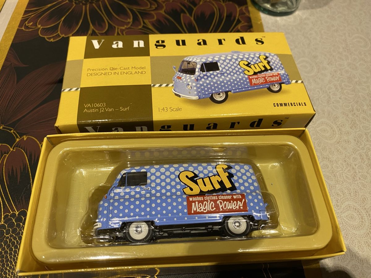Modellini d'auto: Vanguards Austin J2 Van - Surf – Nuovo e nell'imballaggio originale da St. Margrethen SG venduto da Alfista_159