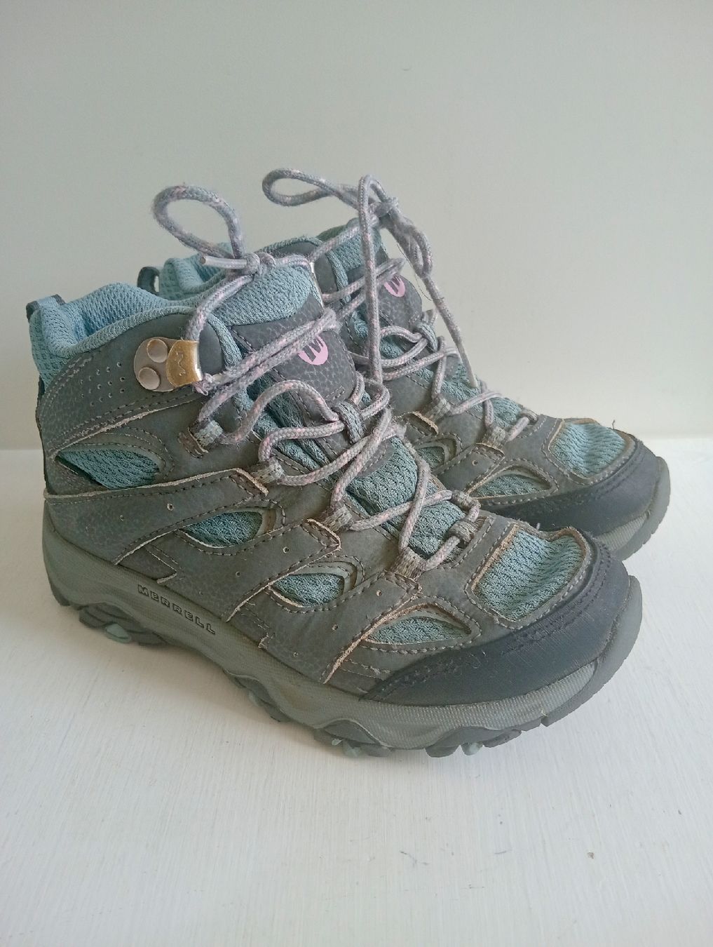 Merrell Scarpe per ragazzi: Merrell Moab 3 Mid WP Leder/Textil Blue Waldschule Gr. 32 – Usato da Allschwil venduto da Evgeniia78