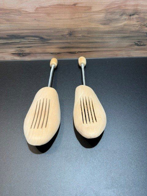 Chaussures hommes: Schuhspanner – D'occasion à Bözberg par mar_2vpg 1