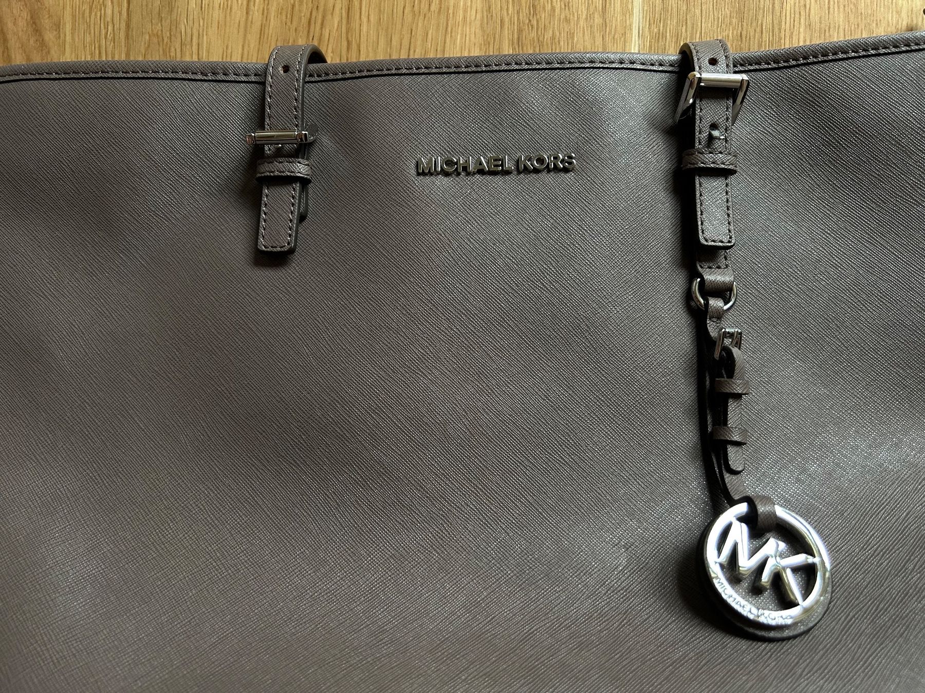 Michael Kors Borse da donna: Michael Kors JET SET Handtasche cinder – Usato da Basel venduto da zoreaaaa 8