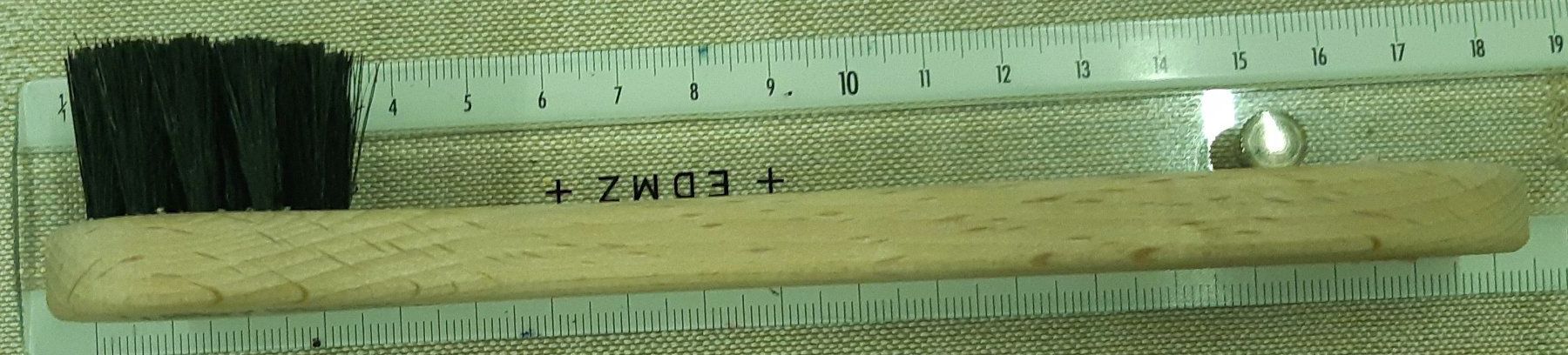 Autres articles pour la maison: Anstreich-Bürstli, rund – Neuf avec emballage d'origine à Trubschachen par MarianneJ01