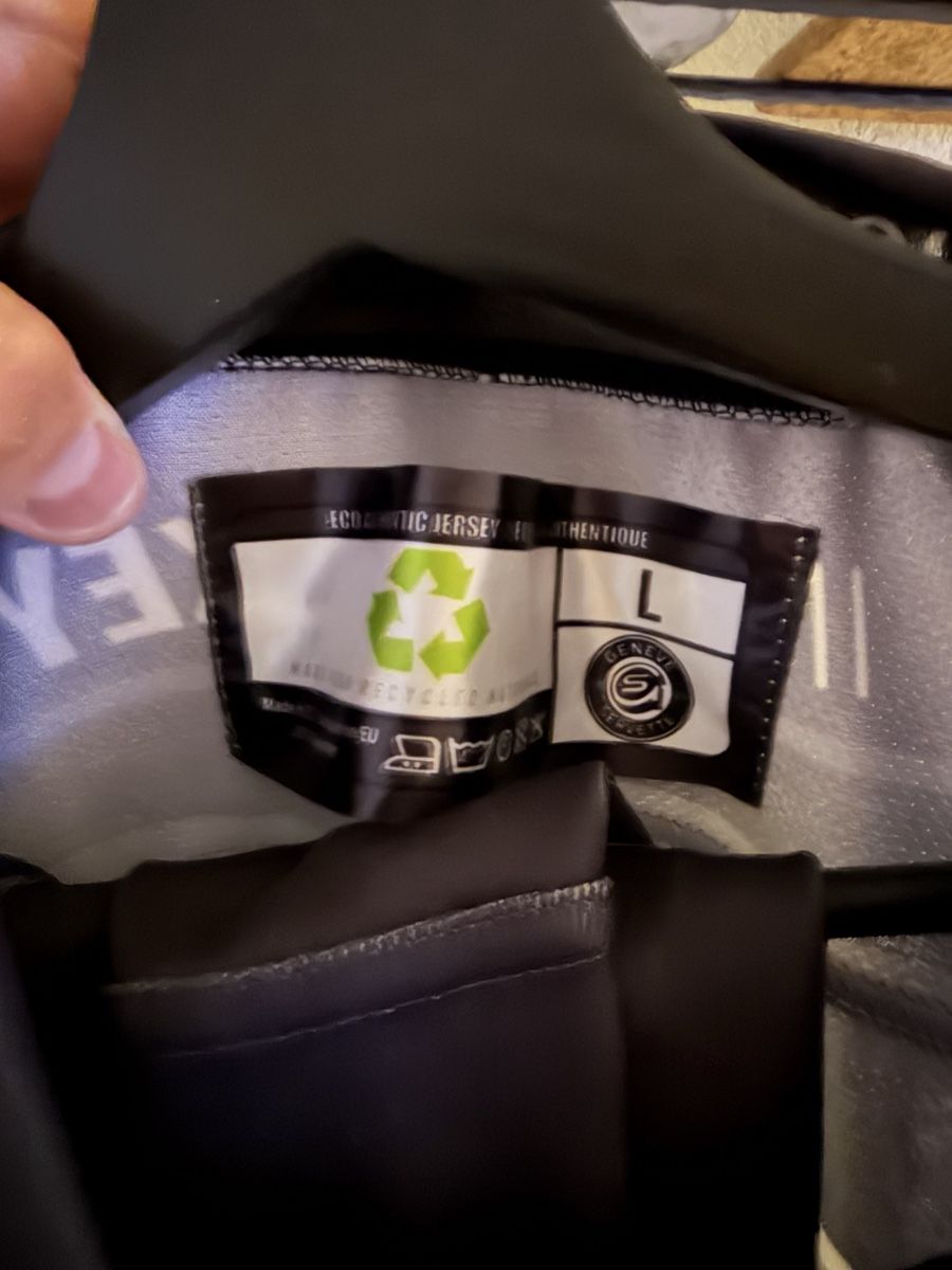 Leibchen & Hosen: Maillot GSHC éditions limitée  Avec bas – Neu (gemäss Beschreibung) aus DÜDINGEN von Dylan.1 2