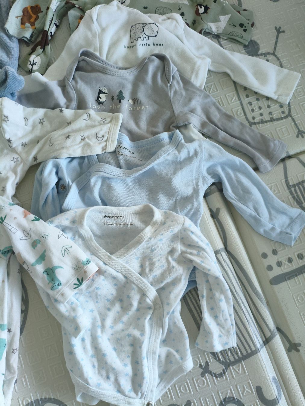 Ensembles coordonnés: vestiti per bambini – D'occasion à Locarno par sca_8bh7 2