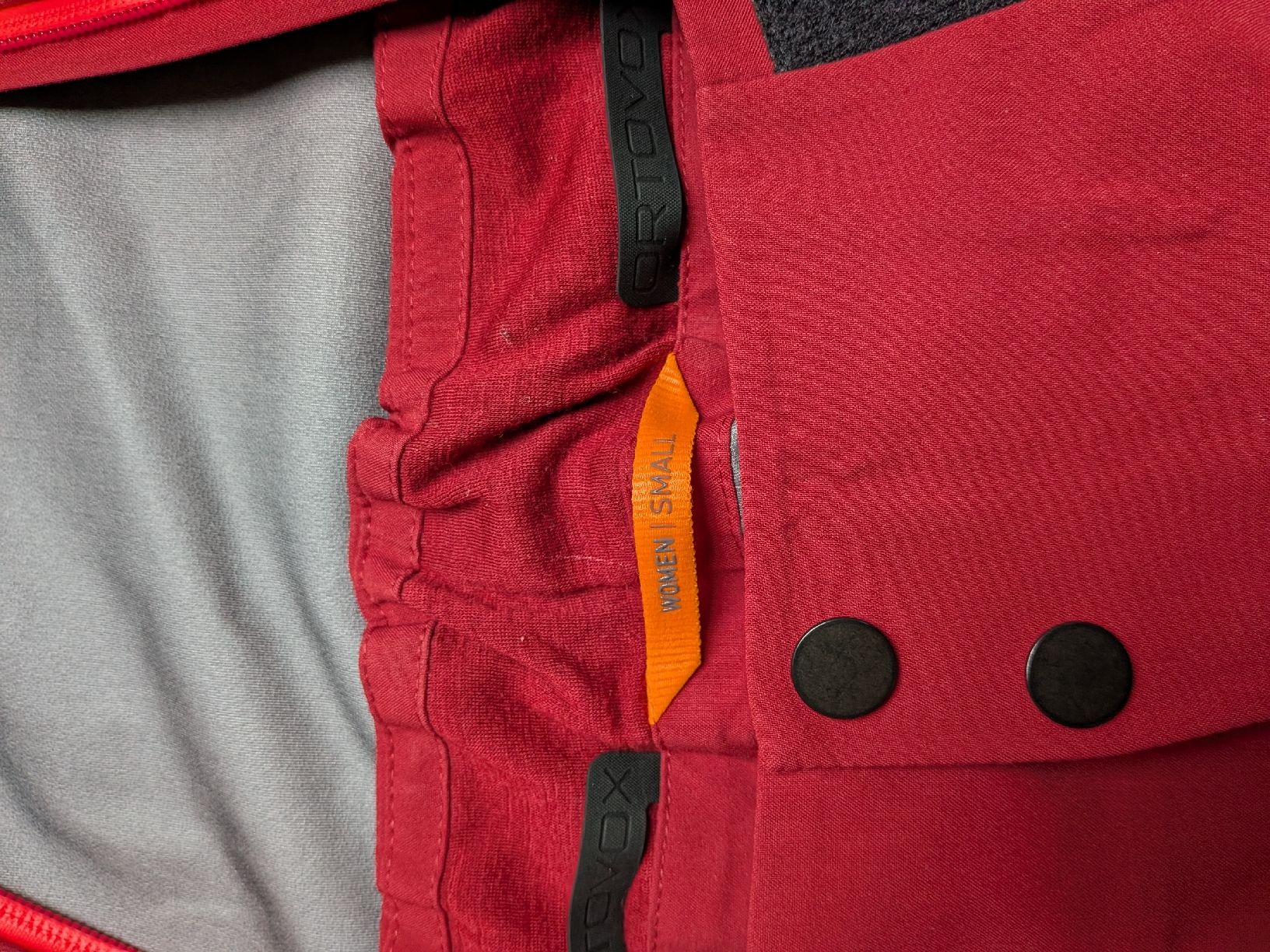 Ortovox Giacche: Ortovox Damen Jacke & Hose – Usato da Küssnacht am Rigi venduto da schweizerrose 1