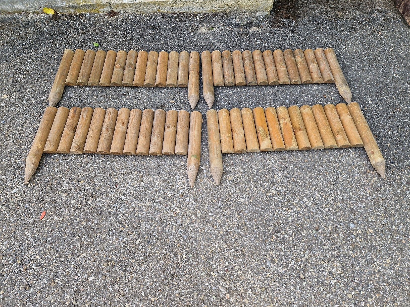 Holzartikel: Beetumrandung Holz – Gebraucht aus Triengen von KittyKat6