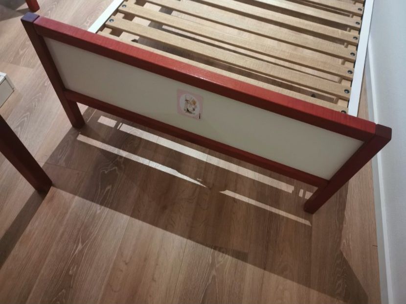 Letti: Kinderzimmer - Bett, Pult, Truhe – Usato da Binningen venduto da eli_rcf2 4