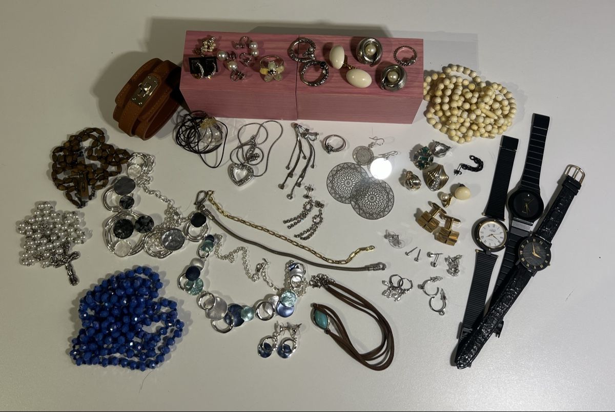 Sonstiger Schmuck: Lot de bijoux – Gebraucht aus St-Pierre-Clages von ste_xk6p