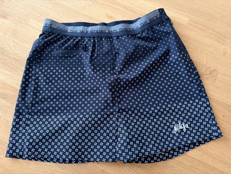 Maloja Laufshorts / Rock Gr. M dunkelblau