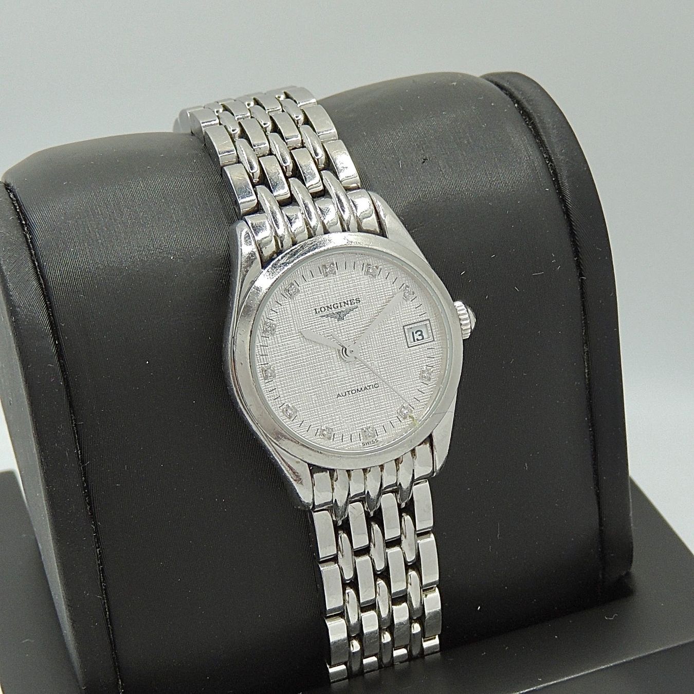 Longines Montres: Montre Longines Classic Ladies Diamonds Automatic Date – D'occasion à Lausanne par DuGoutetdesCouleurs