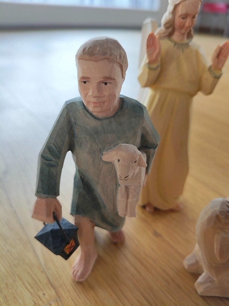 Figuren: Krippenfiguren Huggler – Gebraucht aus Zug von fio_gm7f 1