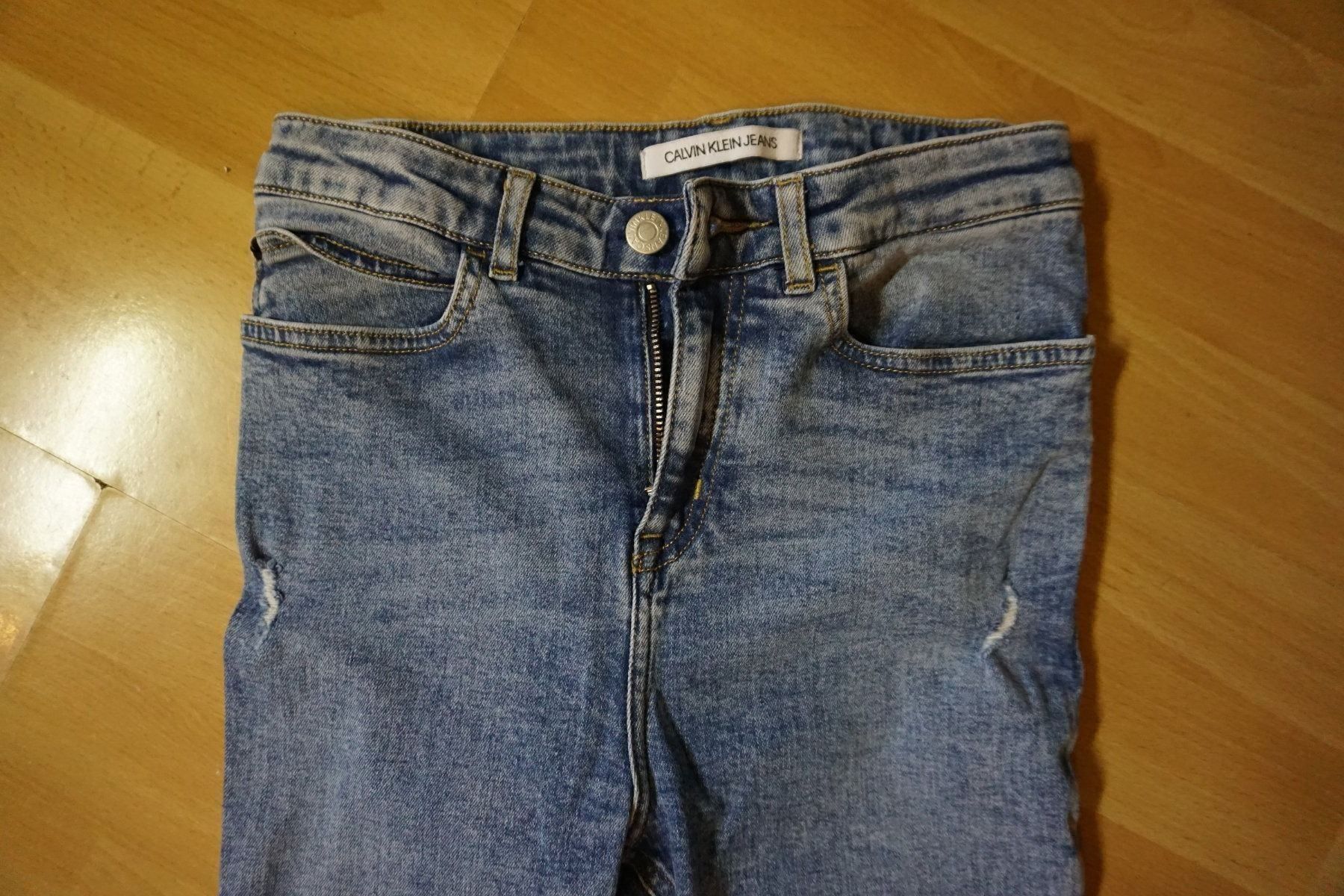 Calvin Klein Pantaloni: Calvin Klein Jeans ca. Gr.S – Usato da Zürich venduto da einalemjena 1
