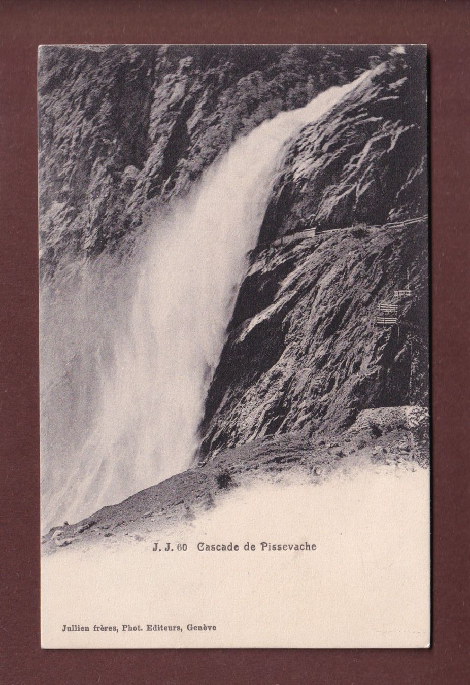 Cartoline postali: Cascade de PISSEVACHE – Usato da Pully venduto da nicecards-shop