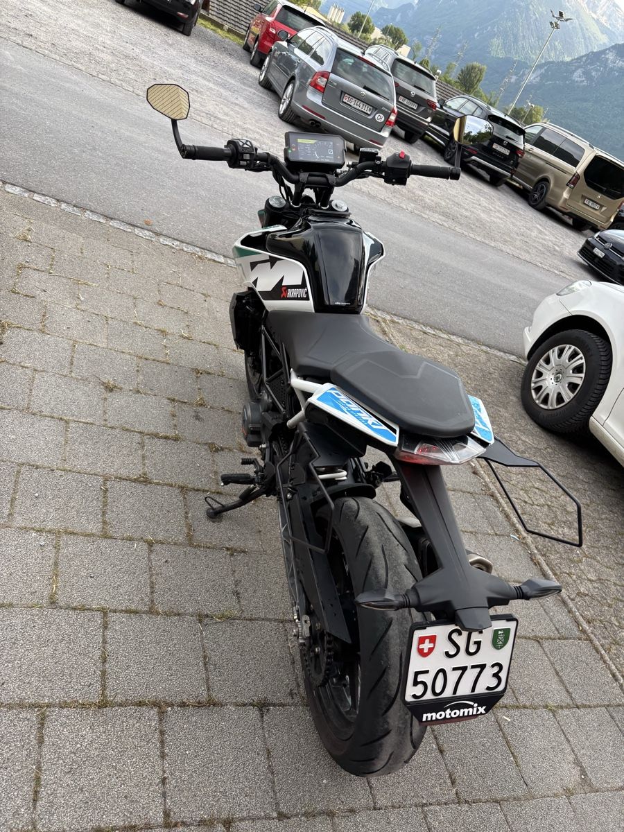 KTM Strada: KTM Duke 390 – Usato da Weesen venduto da XXDampfmaschine 9