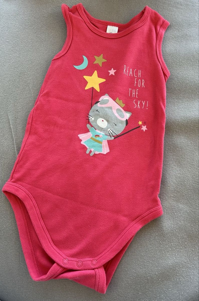 Biancheria intima: Body bébé taille 98 – Usato da Baar nendaz venduto da min_n5tw
