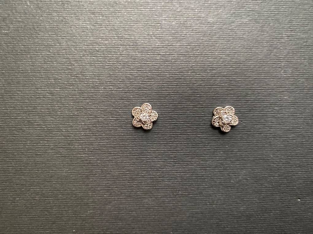 Orecchini pendenti & Orecchini a lobo: Ohrstecker Blume – Usato da Rumisberg venduto da Simba97 1