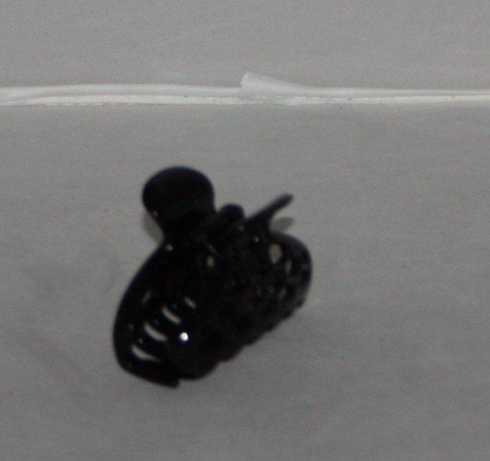 Accessori per capelli: 2 Haarklammer schwarz (8) – Usato da Flüelen venduto da Diversicum-Shop 1