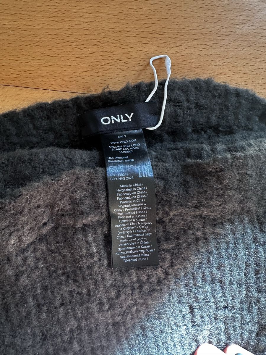 Only Foulards, Tücher & Schals: Strickschal Only dunkelgrün – Neu (gemäss Beschreibung) aus Luzern von tiz_s8x8 2