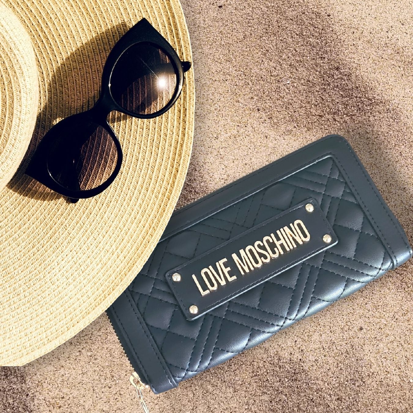 Moschino Portemonnaie: (NEUF)ORIGINAL/Porte-feuille "LOVE MOSCHINO" – Neu und originalverpackt aus Etoy von MyStyleMyMode 4