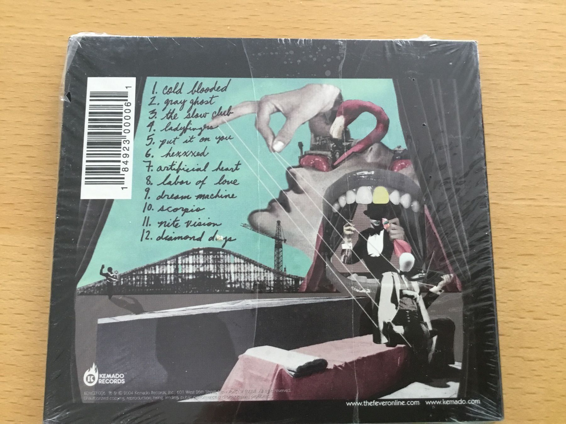 CD: Red Bedroom - Fever – Nuovo e nell'imballaggio originale da Rüti ZH venduto da alumedien 1
