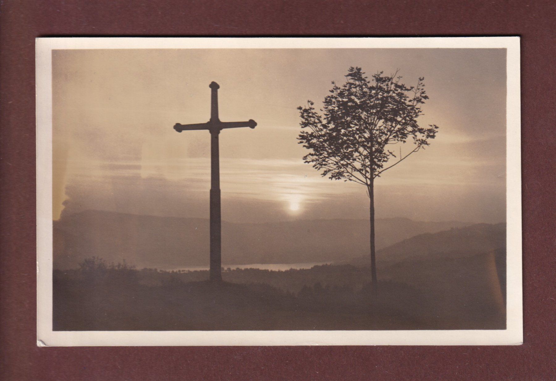 Ansichtskarten: KREUZ und Baum – Gebraucht aus Pully von nicecards-shop