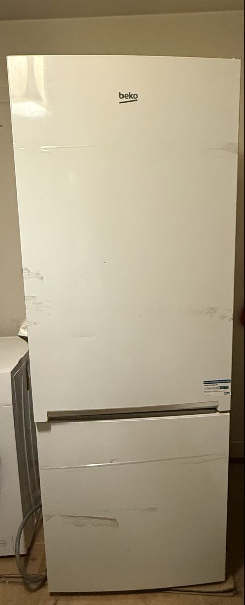 Frigoriferi: Frigo et congélateur Beko – Difettoso da Vevey venduto da mic_npm9