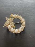 Jolie broche papillon vintage et perle neuve