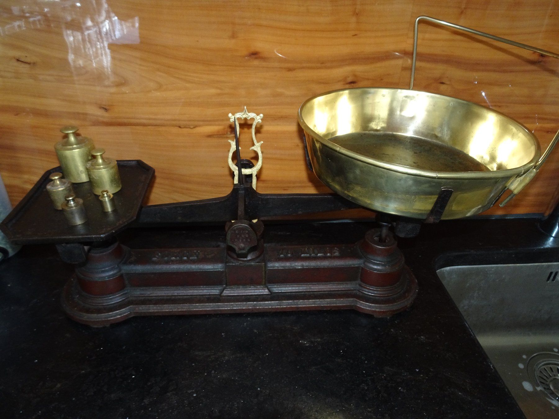 Bilance e pesi: alte 10kg - Waage + Gewicht-Steine Messing – Usato da Vitznau venduto da Mina60 1