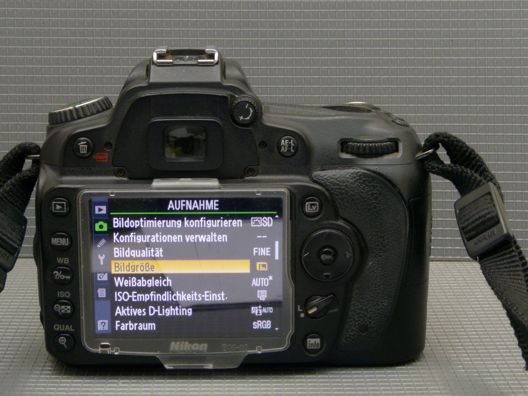 Nikon Kamera: Nikon D-90 Digitale Spiegelreflexkamera+ 2 Objektive + Blitz – Gebraucht aus Rheineck von mur.man 5