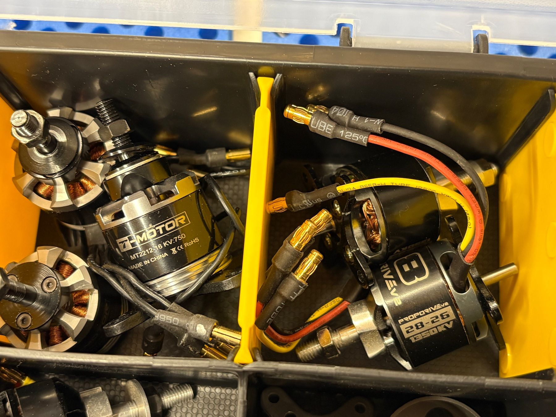 Motori: Sammlung RC Brushlessmotoren und Propellermitnehmer – Usato da Thunstetten venduto da D_aernscht 2