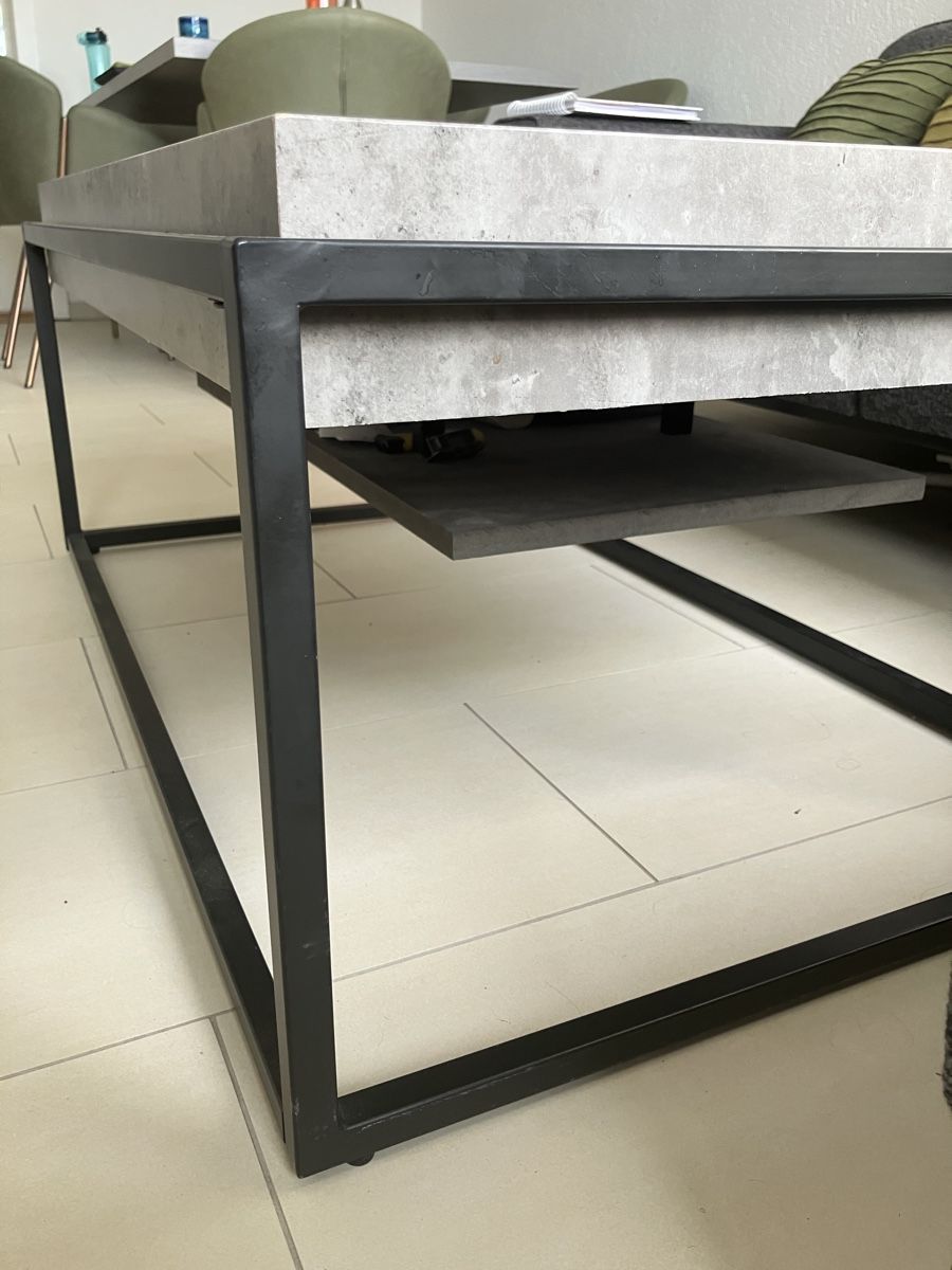 Tische: Couchtisch Betonoptik – Gebraucht aus Bern von dgtkncht 1
