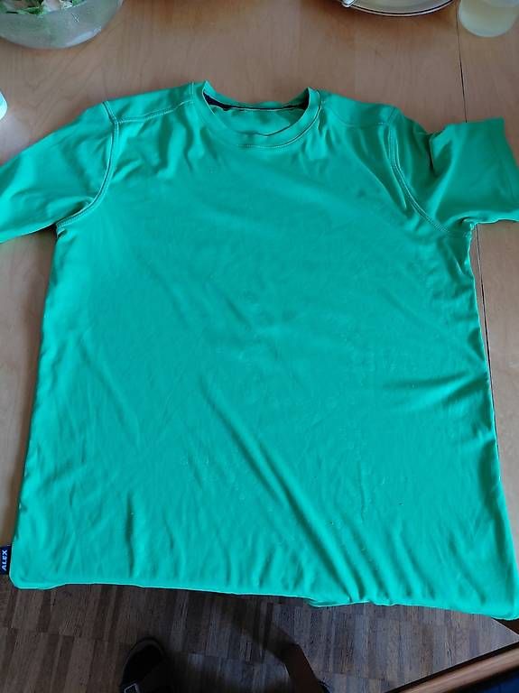 Canottiere & Pantaloni: 3 Trikot gr. M – Usato da Ostermundigen venduto da sta_vl6d 1