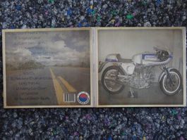 CD : Matt Skiba