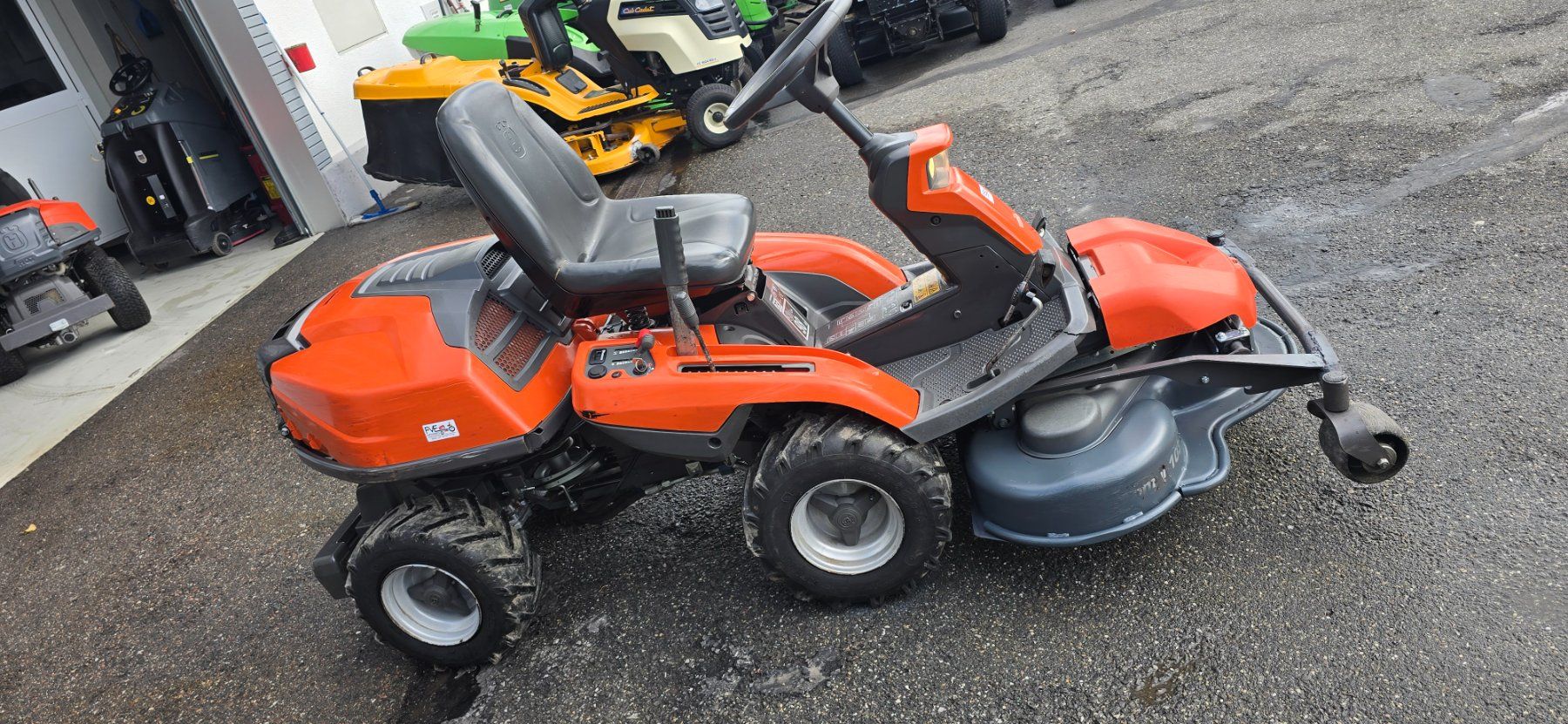 Husqvarna Tagliaerba: Husqvarna R 316tsx 4x4 – Usato da Rain venduto da Fafan069 5