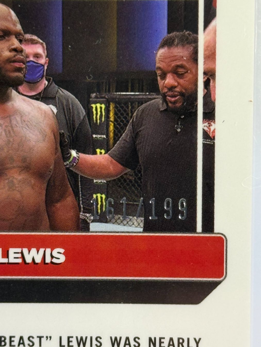 Panini Sammelbilder & Trading cards: Derrick Lewis | Red Opti-Chrome Parallel /199 | Panini 2023 – Neu (gemäss Beschreibung) aus Gränichen von zamZONE 5