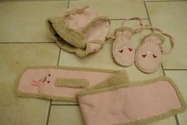 Handschuhe Kappe Schal rosa Grösse 62 Se