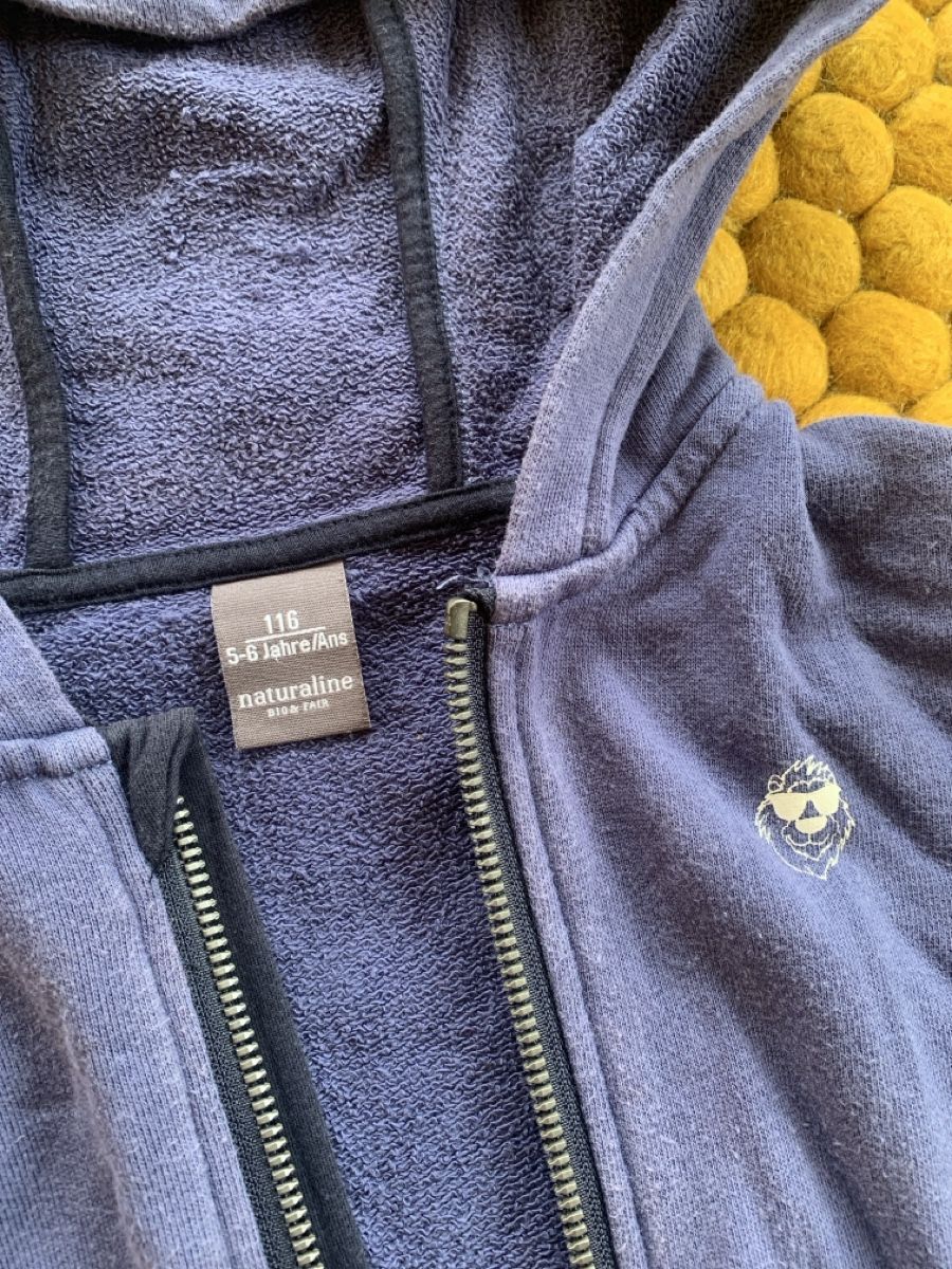 Naturaline Maglioni & Felpe: Pull à capuche Naturaline bleu, taille 116 – Usato da Villars-sur-Glâne venduto da Magdaka 2
