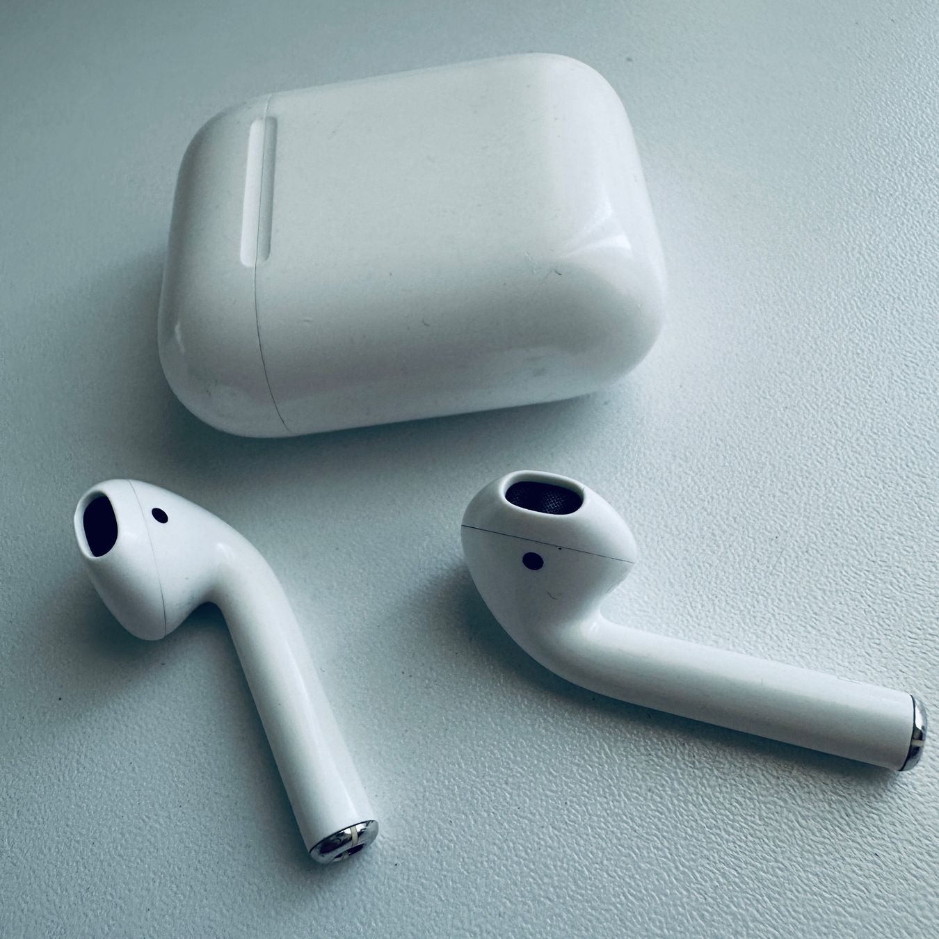 Apple Cuffie: Original Apple AirPods 2 Kopfhörer Wireless Lightning Kabel – Usato da Basel venduto da MY.AIRPODS.SHOP 7