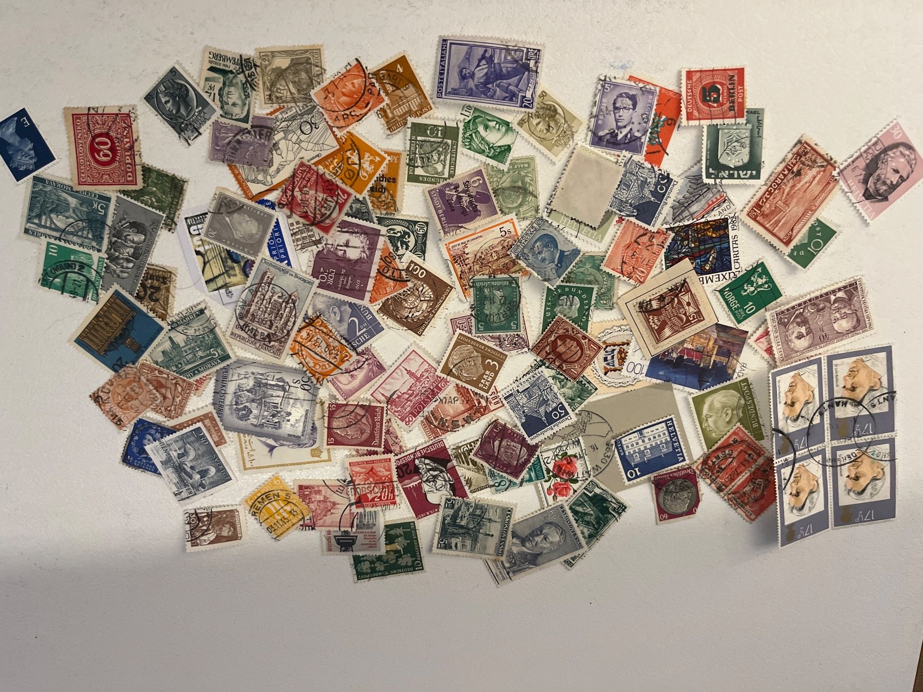 Tutti i francobolli: Lot 42: lot mit mix Briefmark – Usato da Chiasso venduto da AzenYa 1