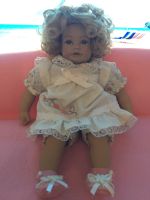 Schöne Puppe von Heidi Ott