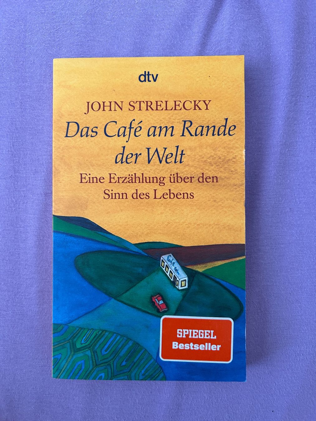Libri: Buch "Das Cafe am Rande der Welt" – Nuovo (secondo la descrizione) da Thun venduto da ann_j9cx