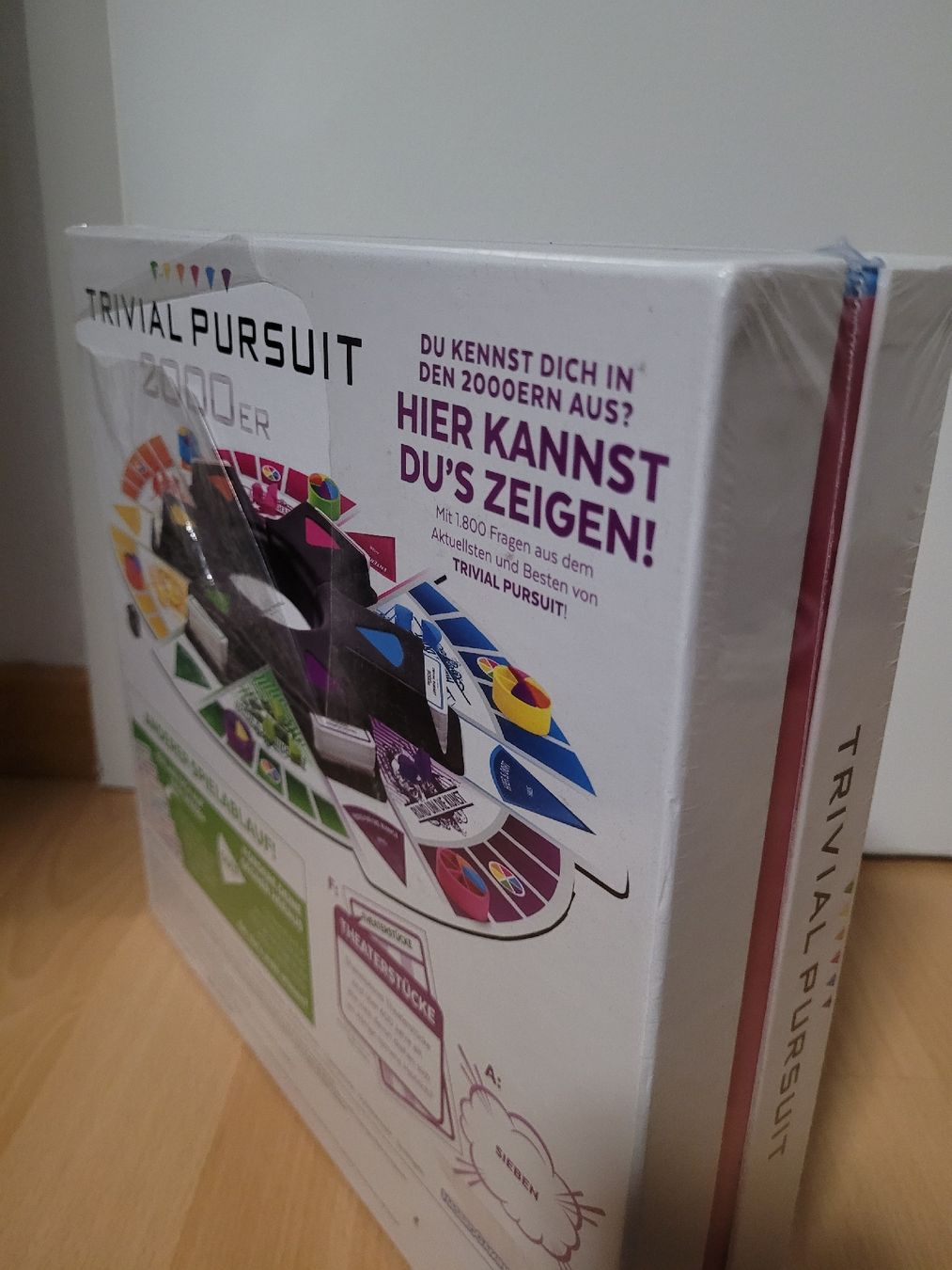 Hasbro Spiele: Spiel Trivial Pursuit 2000ER Neu!!! – Neu und originalverpackt aus Courtaman von Bluejazz 5