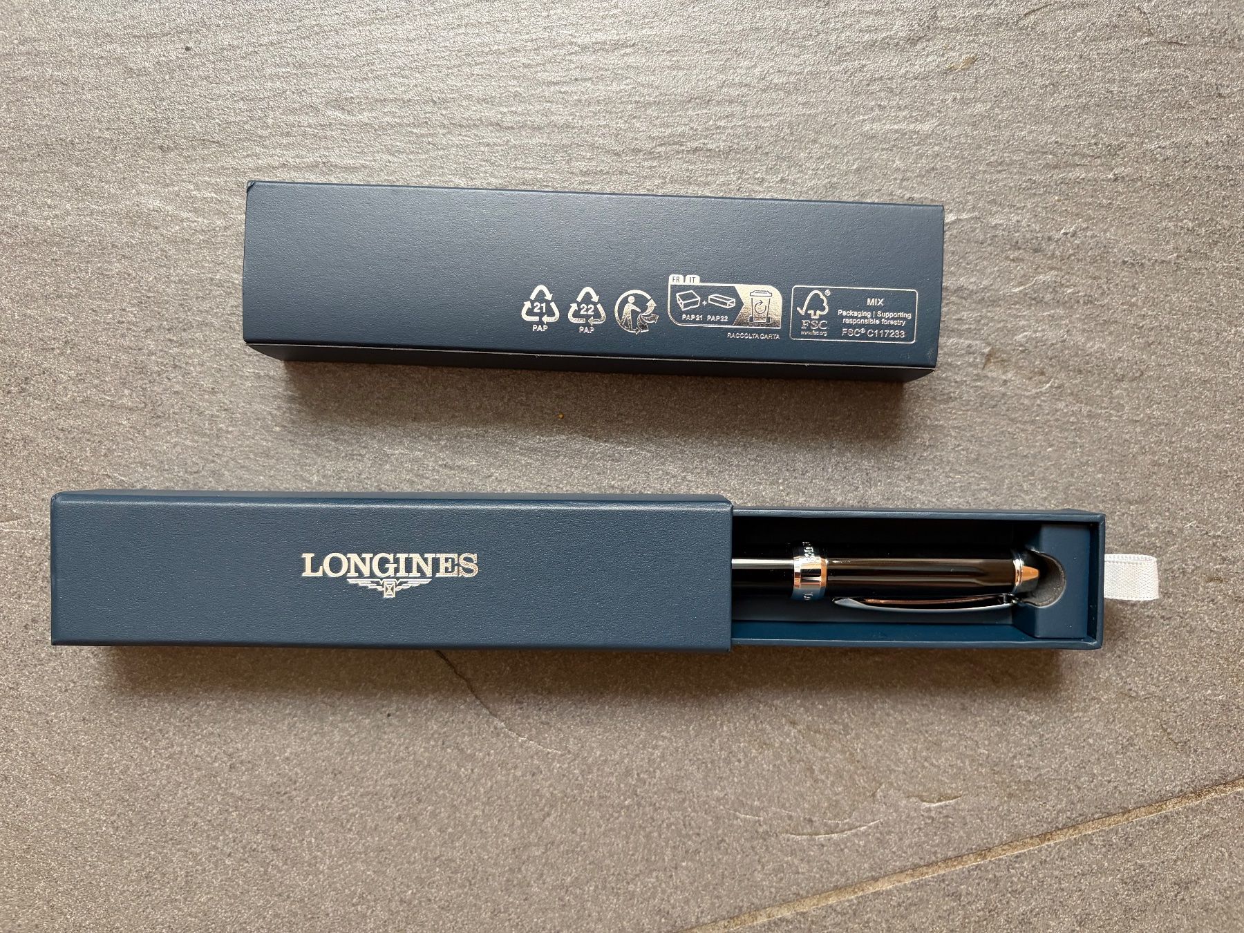 Penna & Evidenziatori: Longines Metall Kugelschreiber Schwarz - orginalverpackt – Nuovo e nell'imballaggio originale da St.Gallen venduto da Boergie 2