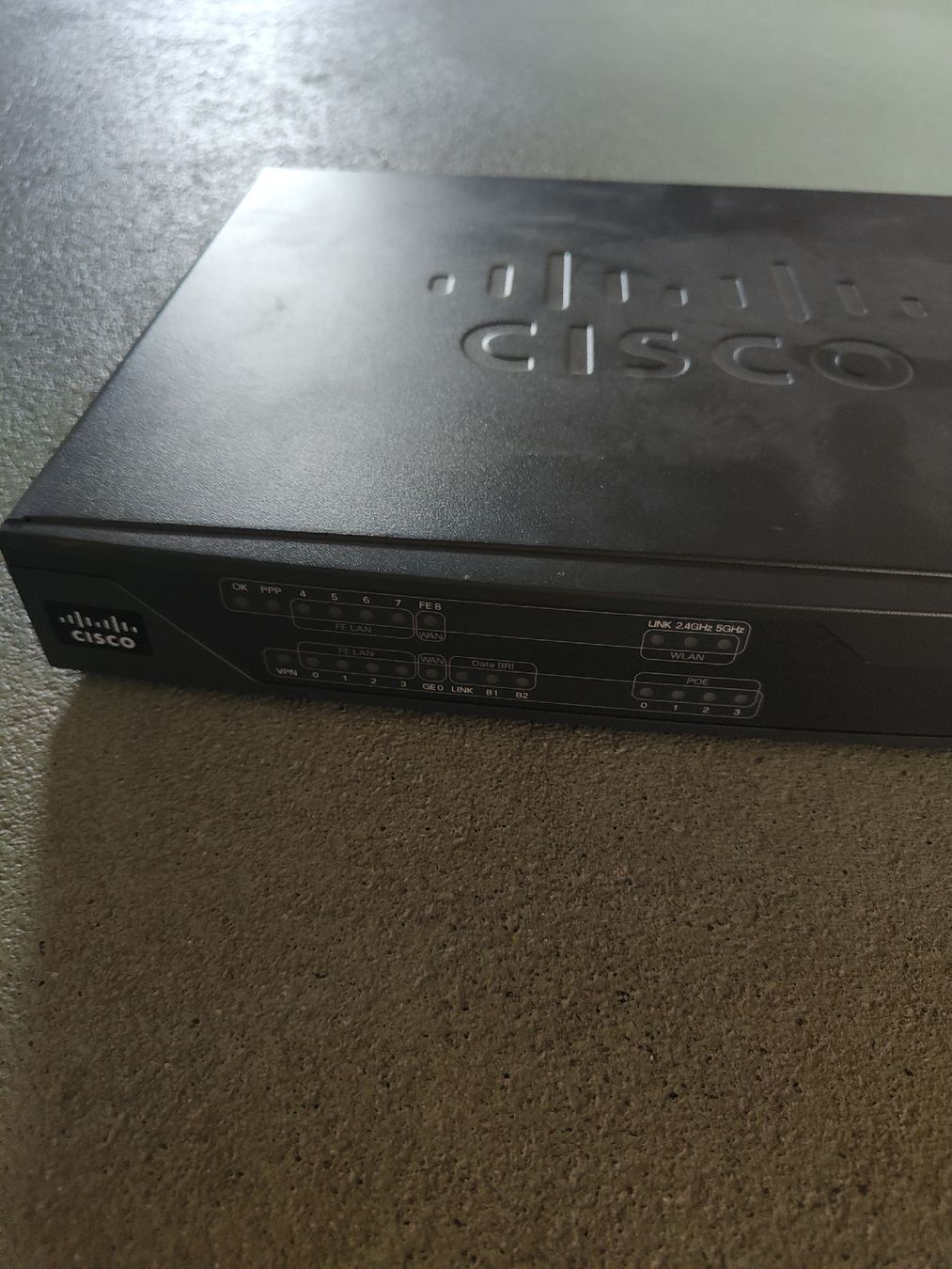 Modems & Router: Cisco C891F Router. – Defekt aus Thun von wol_krx6 2
