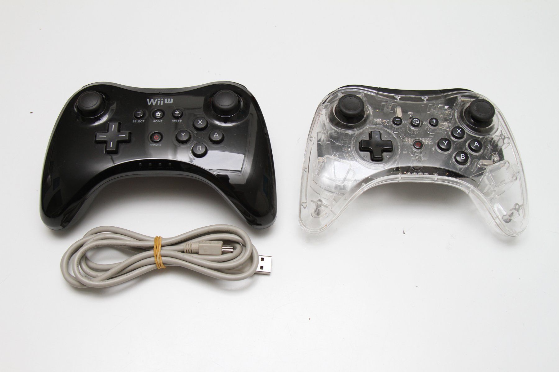 Nintendo Consoles: Nintendo Wii U Konsole mit Spielen – D'occasion à Basel par camelot99 3