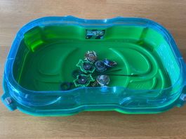 Beyblade Turbo Arena mit Zubehör