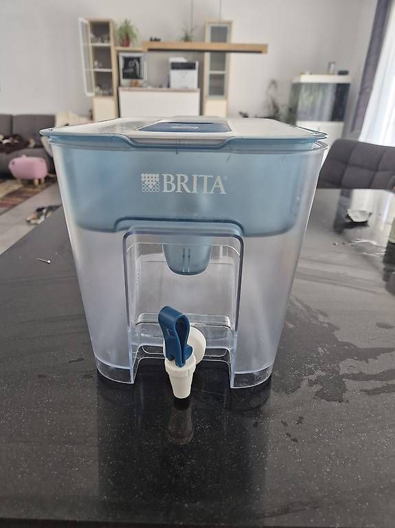 Brita Carafes: Carafe Brita 5l – D'occasion à Rueyres-St-Laurent par cla_mf7f